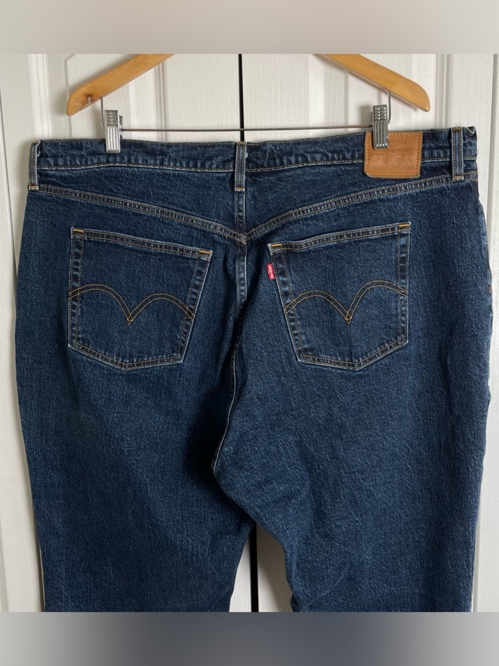 EUC Levi’s Premium Wedgie Straight Jeans Women’s 22W Blue Stretch Trendy Casual - Picture 7 of 16